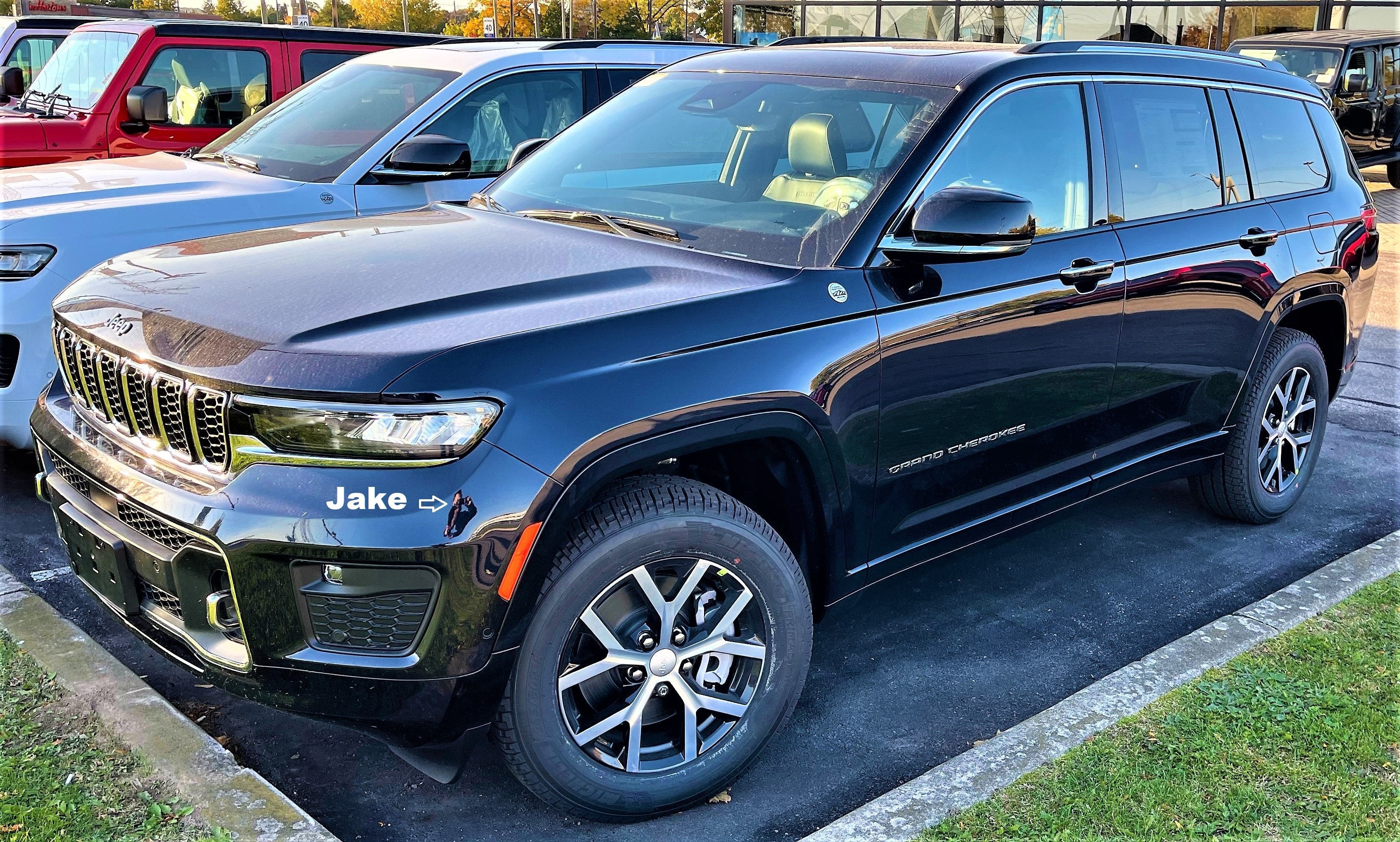 WL Trail Rated '23 Overland L Midnight Sky Delivered! Jeep Garage