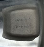 OEM Jeep 20x8inch wheel offset 56.4.jpg